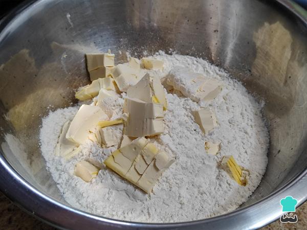 Recette de pâte pour empanadas aux crevettes - Étape 1