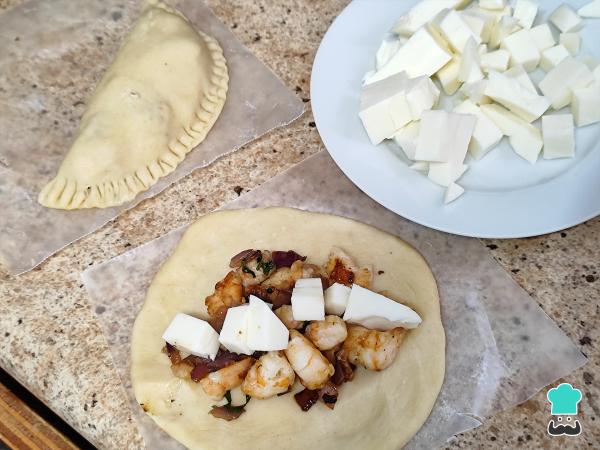 Recette de pâte pour empanadas aux crevettes - Étape 6