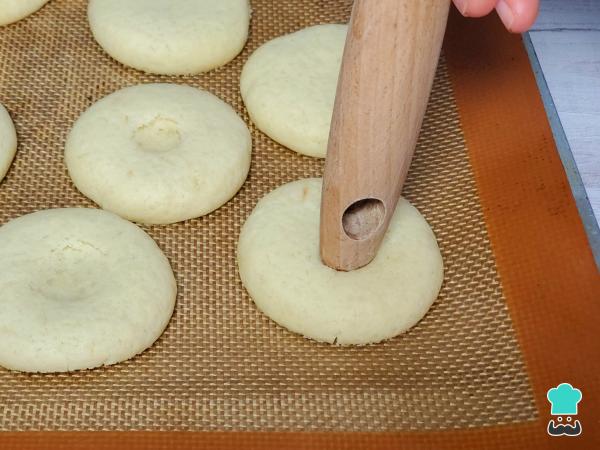 Recette de biscuits Halloween Spider - Étape 7