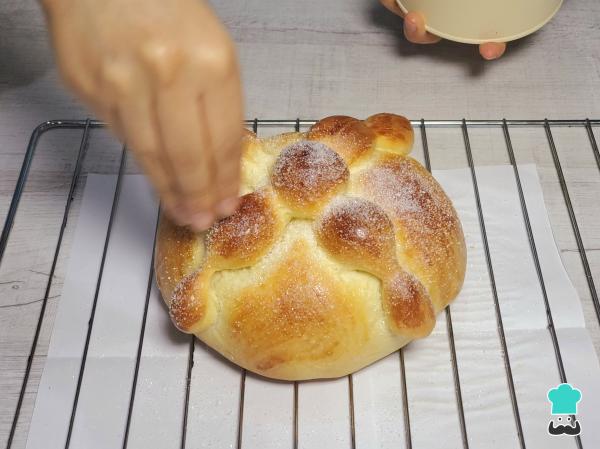 Recette du Grand Pan de Muerto - Étape 12