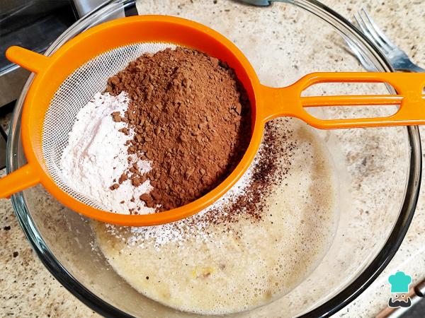 Recette de pain ou gâteau au chocolat et aux bananes - Étape 4