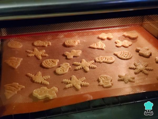 Recette de biscuits de Noël moelleux - Étape 7