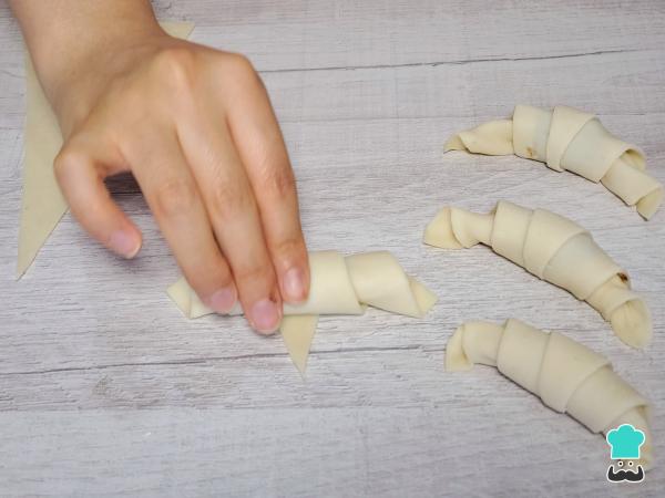 Recette de croissants à la pâte feuilletée - Étape 5