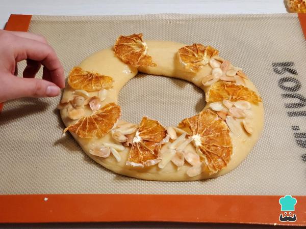 Recette de Roscón de Reyes sans sucre - Étape 9