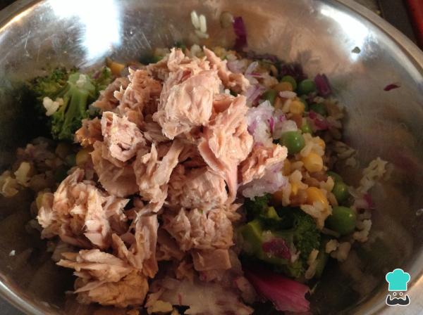 Recette Salade de riz brun au thon - Étape 6