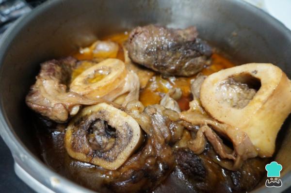 Recette Osobuco au vin rouge - Étape 7
