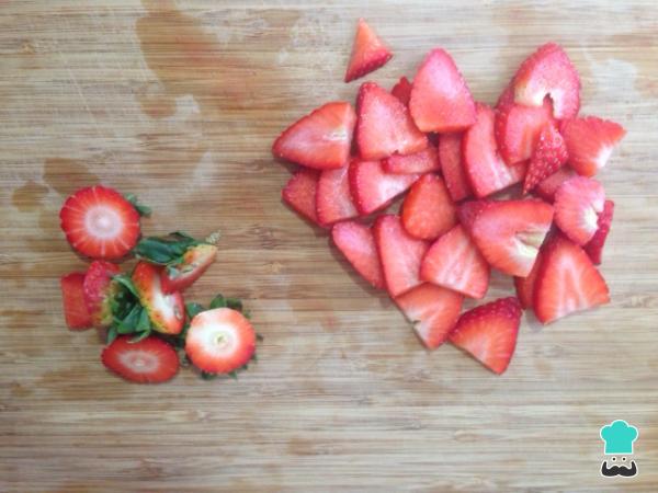 Recette de Salade de Roquette aux Fraises - Étape 4