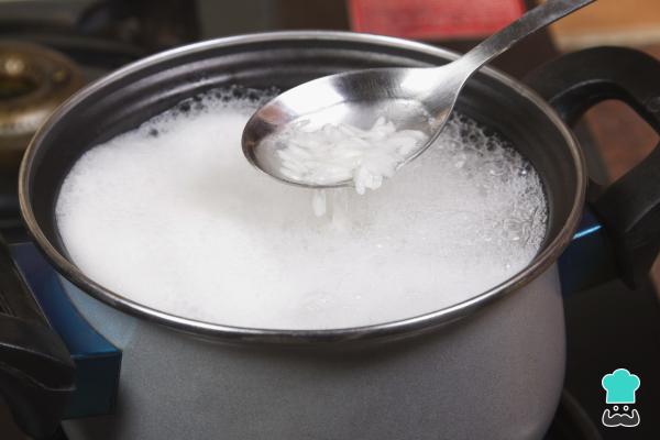 Salade de riz brun aux légumes Recette - Étape 1
