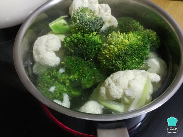 Recette de salade de chou-fleur et brocoli - Étape 2