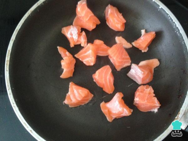 Recette de Salade de Saumon Frais aux Fruits - Étape 4