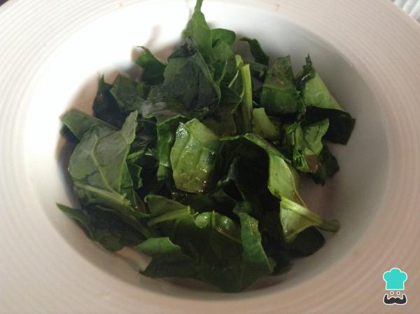 Recette de salade d'épinards, bacon et champignons - Étape 4