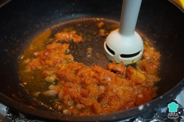 Recette de Lotte en sauce aux crevettes étape par étape - Étape 7