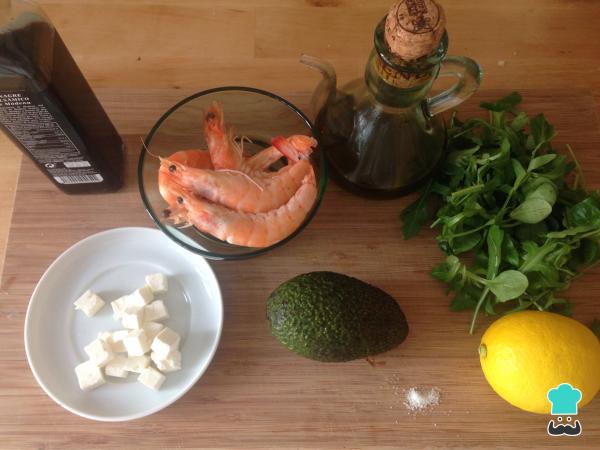 Recette de salade d'avocat et de crevettes - Étape 1