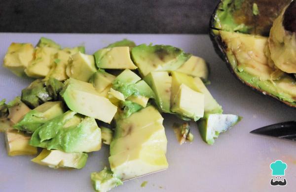 Recette de salade de morue et d'avocat - Étape 2