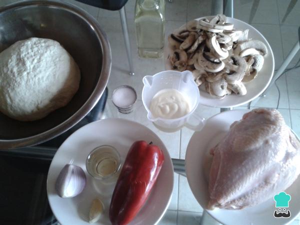 Recette d'empanadas au poulet et aux champignons - Étape 1