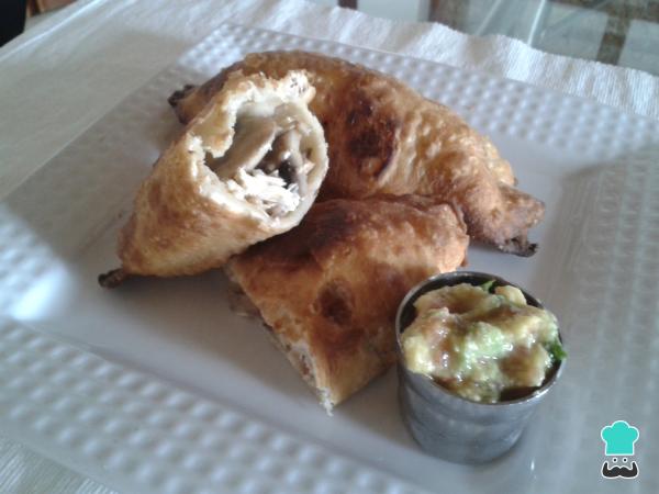 Recette d'empanadas au poulet et aux champignons - Étape 10