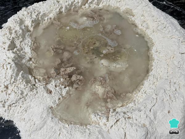 Recette de pizza au salami - Étape 1