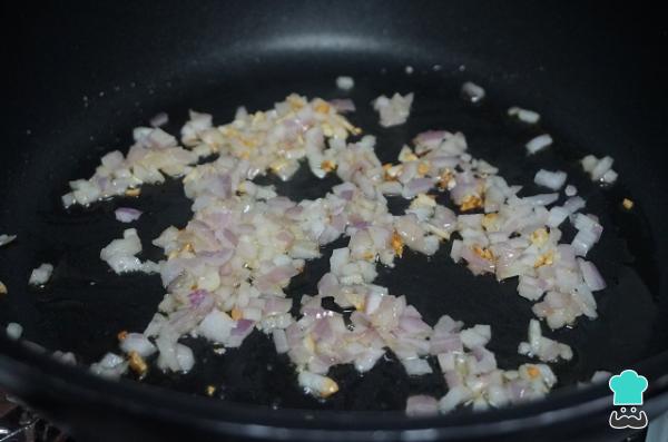 Recette Daurade sauce tomate et petits pois - Étape 3