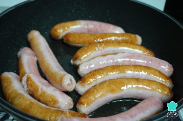 Recette de saucisses à la bière - Étape 2