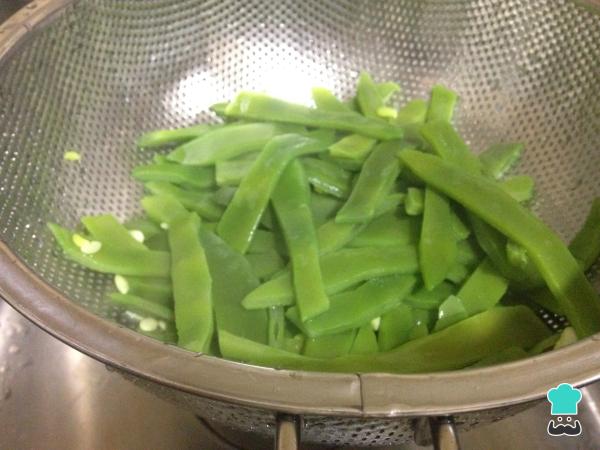Recette de Salade d'agrumes aux haricots verts et avocat - Étape 6