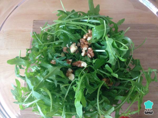 Recette de salade d'avocat et de roquette - Étape 2