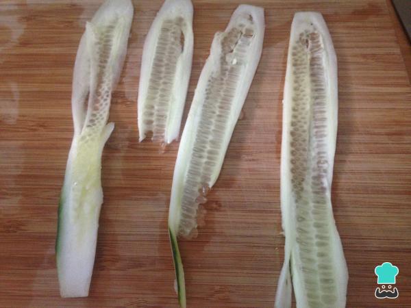 Recette de salade de concombre japonaise - Étape 2