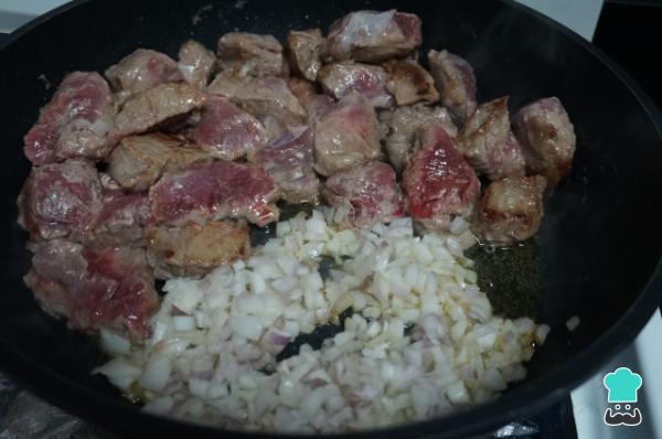 Recette de Ragoût de Viande aux Pommes de Terre - Étape 3