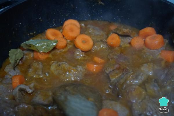 Recette de ragoût de viande aux pommes de terre - Étape 6