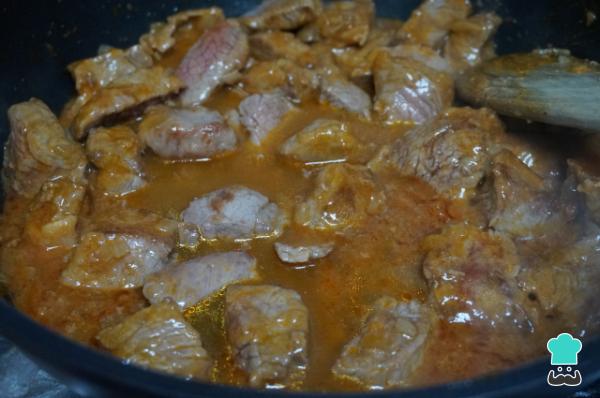 Recette de ragoût de viande aux pommes de terre - Étape 5