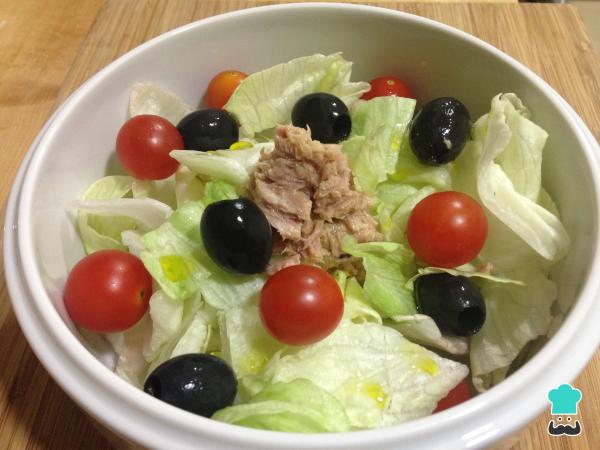 Recette de salade composée au thon