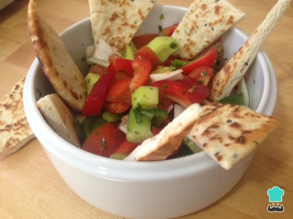 Recette de salade libanaise Fattoush