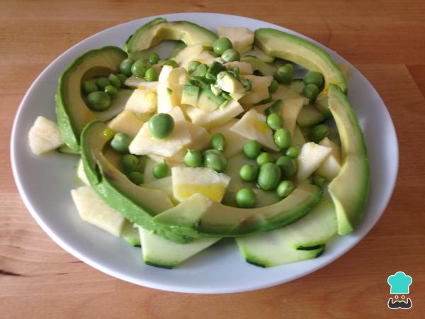 Recette de salade végétalienne crue