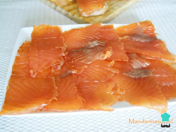 Recette de saumon mariné au sel et au sucre étape par étape