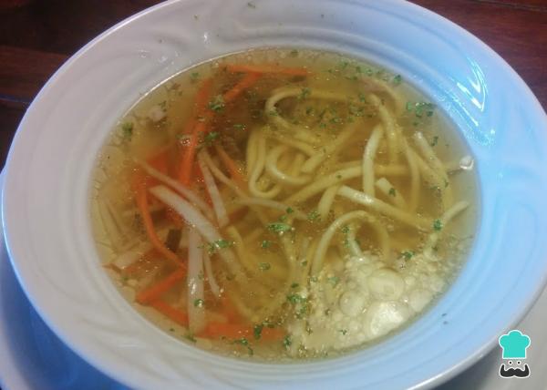 Recette de soupe aux légumes et aux nouilles maison