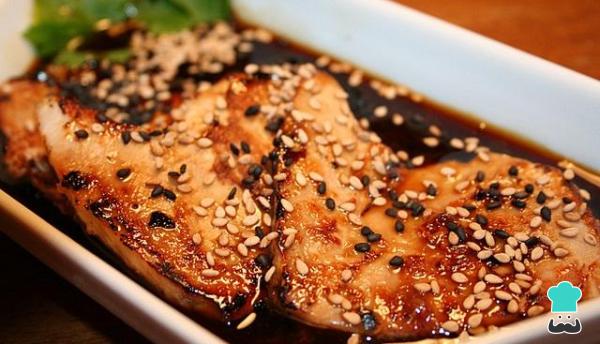 Recette de thon avec sauce teriyaki et sésame