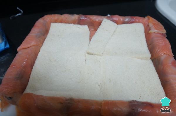 Recette de Cake au Saumon Fumé avec Pain de Tranche - Étape 10