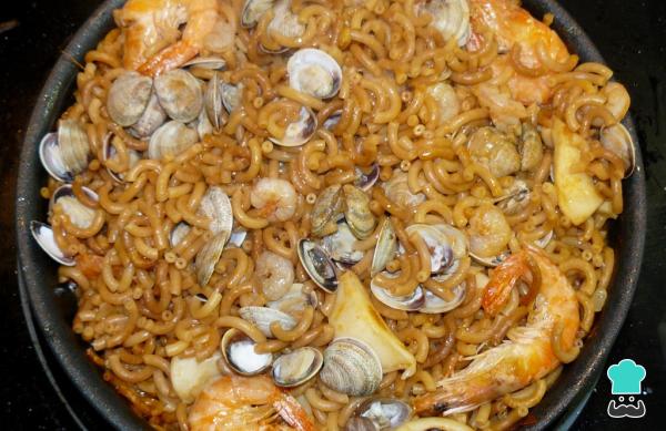 Recette de fideuá de poisson et fruits de mer - Étape 5