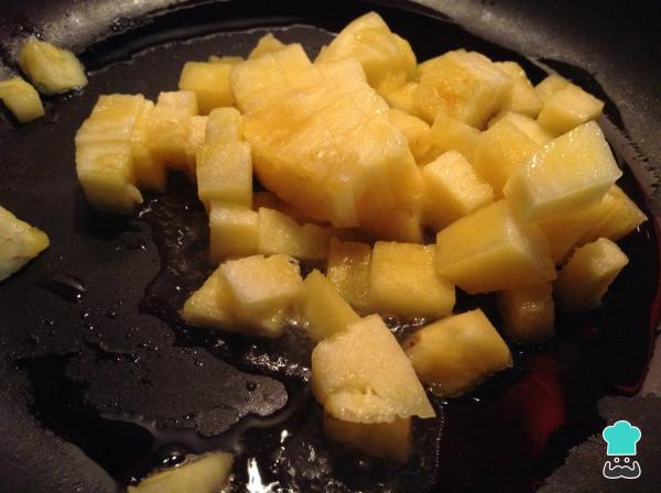 Recette de salade de pâtes au surimi et à l'ananas - Étape 3