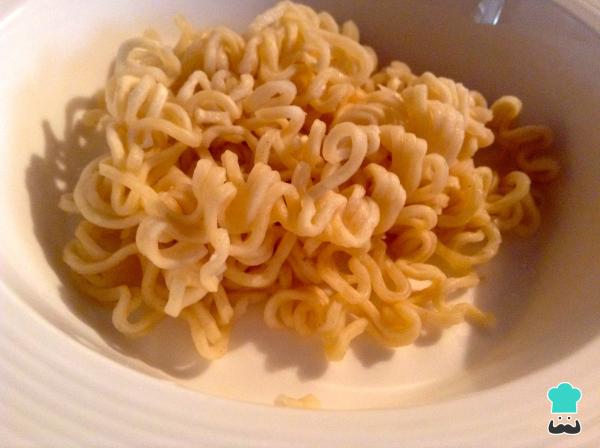 Recette de Salade de Pâtes au Surimi et Ananas - Étape 6