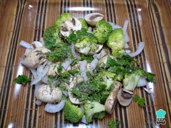 Recette de saumon cuit à la vapeur au micro-ondes - Étape 4