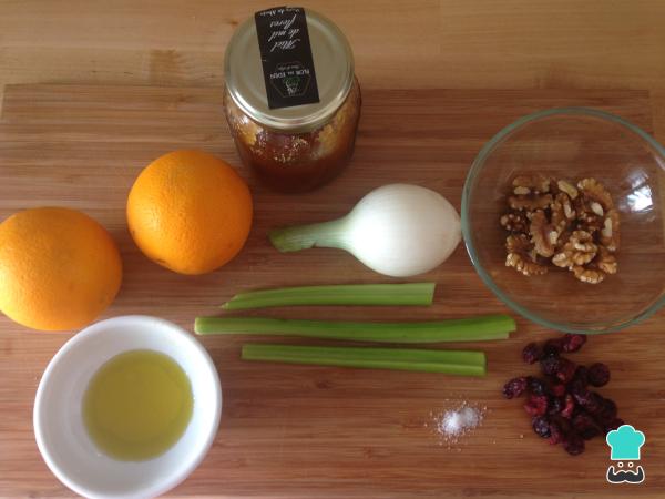 Recette de salade de céleri et d'orange - Étape 1