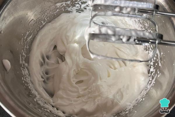 Recette du Pain de Pâques aux fruits confits - Étape 2