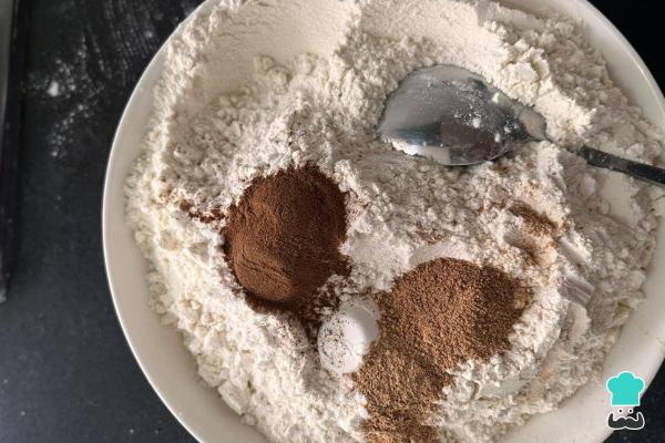 Recette du Pain de Pâques aux fruits confits - Étape 6