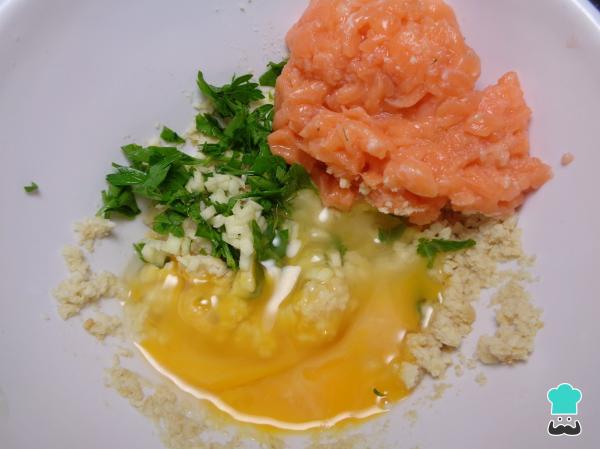 Recette Boulettes de saumon à la sauce tomate - Étape 3