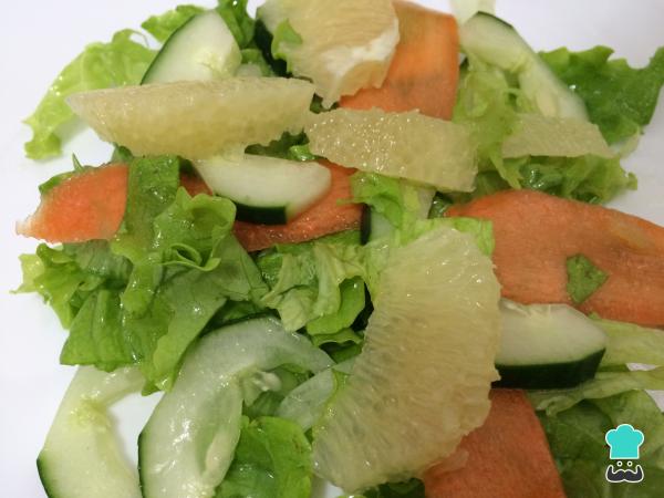 Recette de salade de laitue et pamplemousse - Étape 4