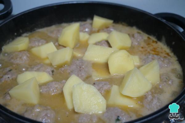 Recette de Boulettes de viande aux pommes de terre - Étape 6