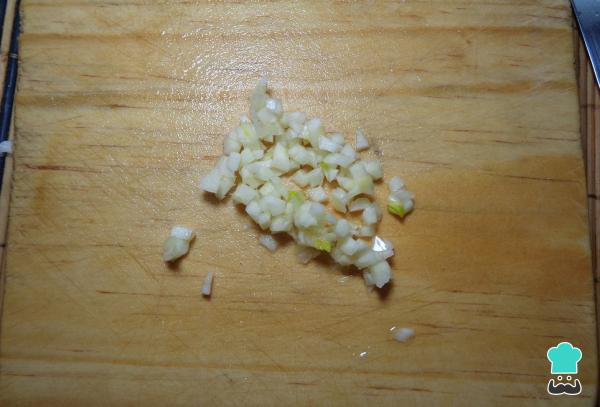 Recette de Saumon Grillé avec Sauce au Yaourt - Étape 2