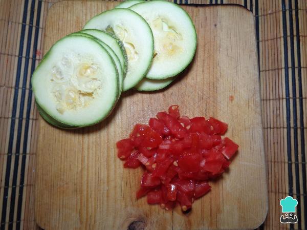 Recette de gâteau au thon au four - Étape 2