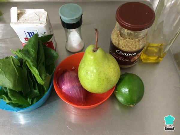 Recette de salade d'épinards et de poires - Étape 1