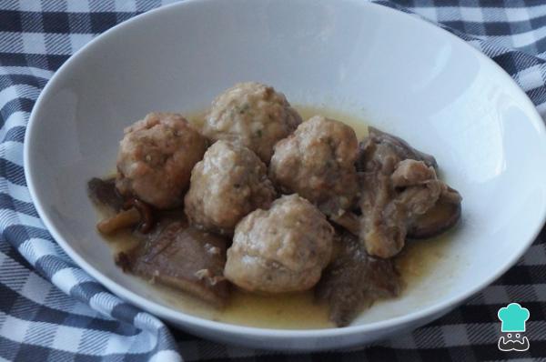 Recette de Boulettes de viande aux champignons facile et savoureuse - Étape 8